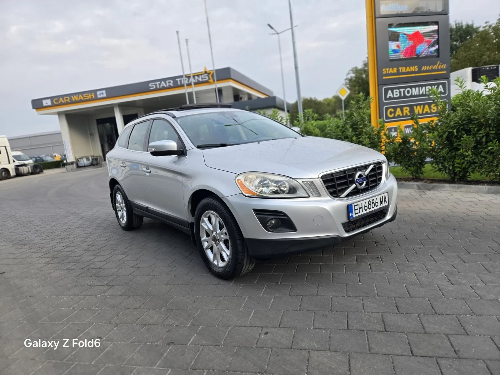 Volvo XC60 4х4, ръчка, Обслужена от А до Я преди 7000км., снимка 3 - Автомобили и джипове - 56230407