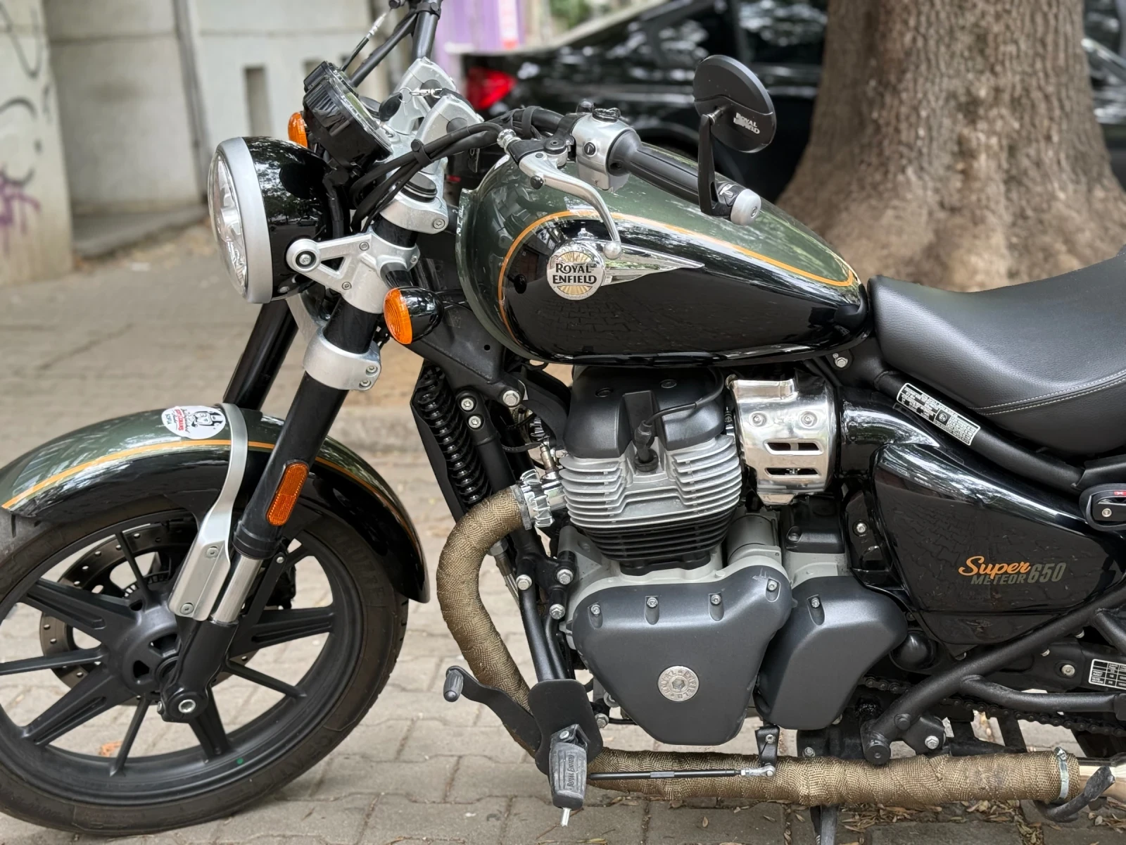 Royal Enfield Super Meteor 650 - изображение 8
