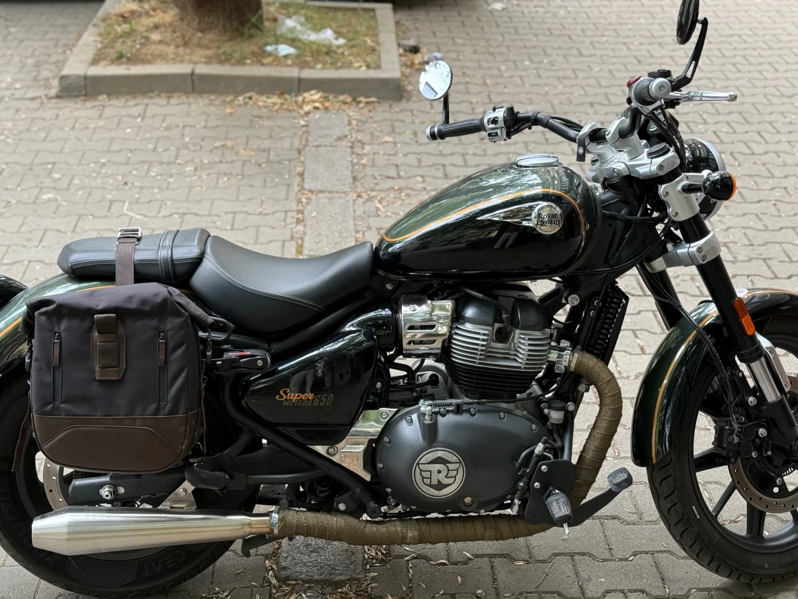 Royal Enfield Super Meteor 650 | Mobile.bg   1