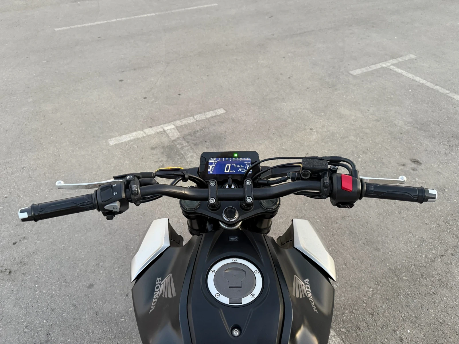 Honda Cb 125 r ABS - изображение 8