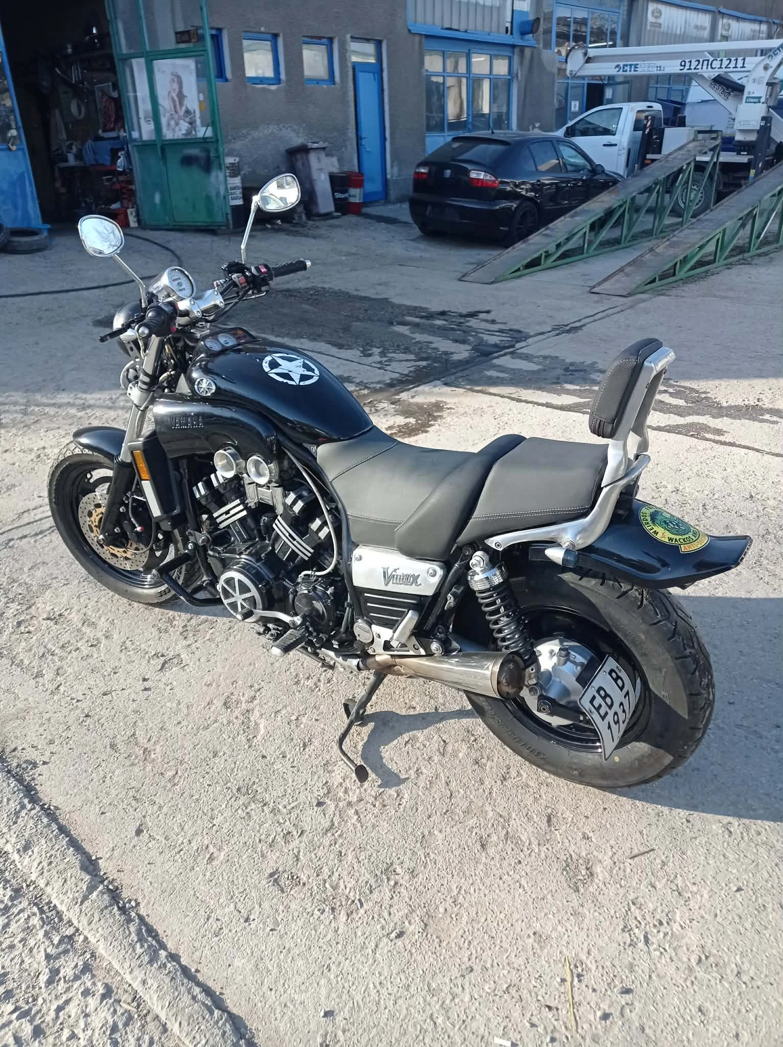 Yamaha V-Max 1200, снимка 3 - Мотоциклети и мототехника - 53813430