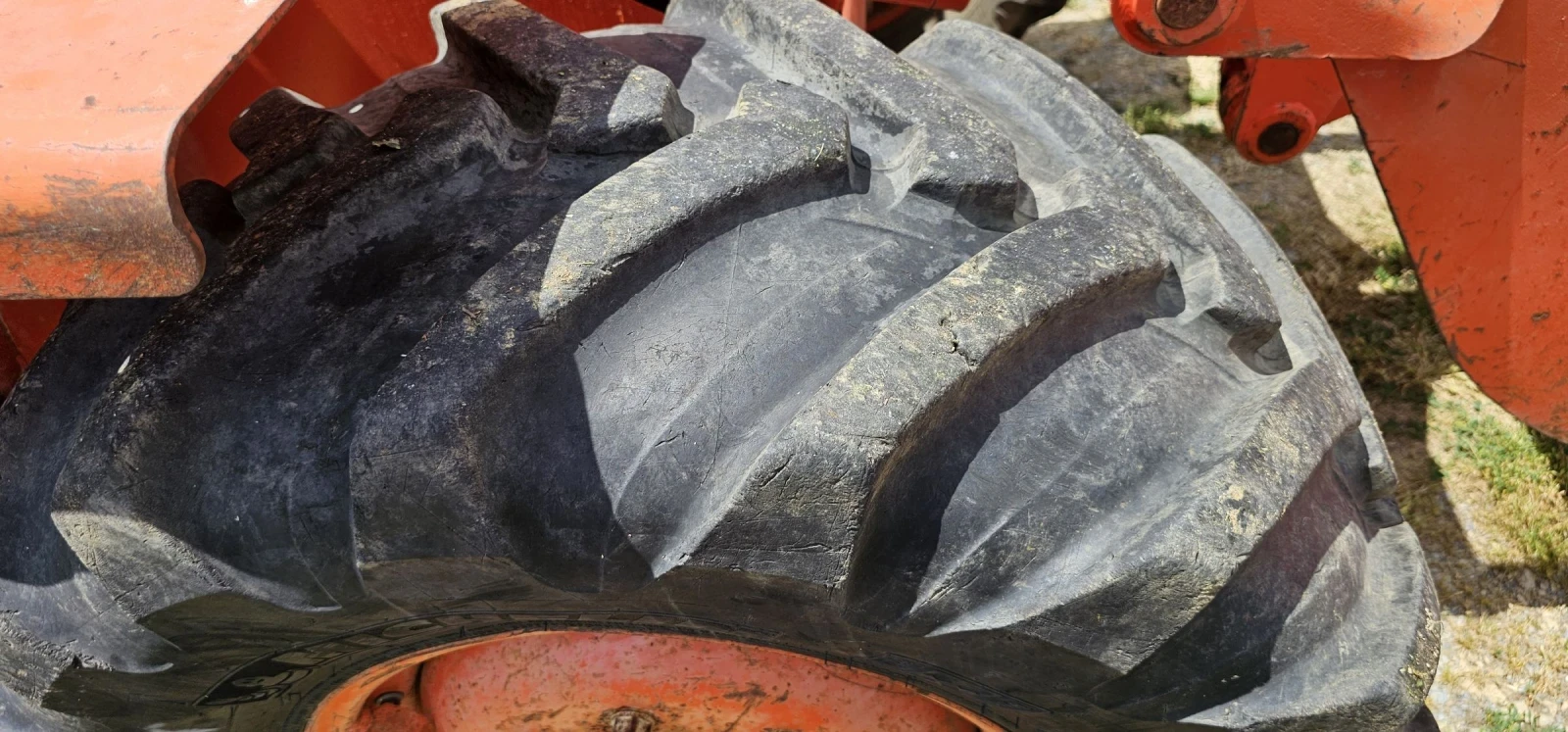 Багер Komatsu FAI 692 ПЕРФЕКТЕН НОВ ВНОС ОТ ИТАЛИЯ, снимка 5 - Индустриална техника - 54708285