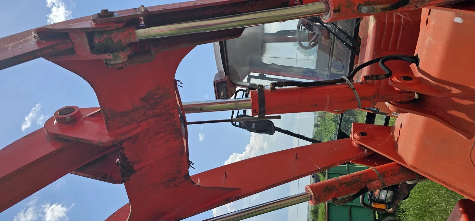 Багер Komatsu FAI 692 ПЕРФЕКТЕН НОВ ВНОС ОТ ИТАЛИЯ, снимка 2 - Индустриална техника - 54708285