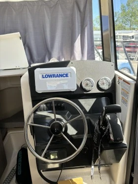 Лодка Quicksilver 705 Pilothouse, снимка 6 - Воден транспорт - 45396972