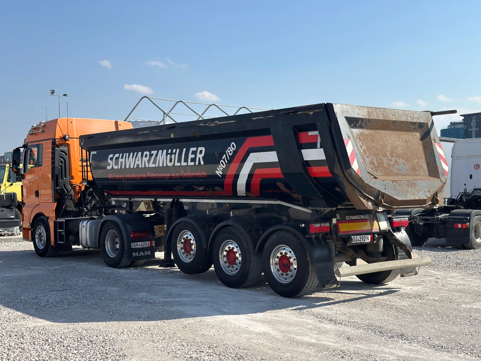 Полуремарке Schwarzmuller 5880кг, 25м3, ALCOA, боге, снимка 5 - Ремаркета - 53871442