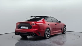 Kia Stinger 3.3 TURBO 4x4 GT / Пълна сервизна история !!!, снимка 2