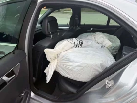 Mercedes-Benz C 300 * ПАНОРАМА* КАМЕРА* ДВА ЧИФТА ГУМИ/ДЖАНТИ*   , снимка 10