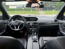 Mercedes-Benz C 300 * ПАНОРАМА* КАМЕРА* ДВА ЧИФТА ГУМИ/ДЖАНТИ*   , снимка 9