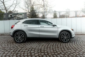 Mercedes-Benz GLA 250 Автоматик, снимка 12