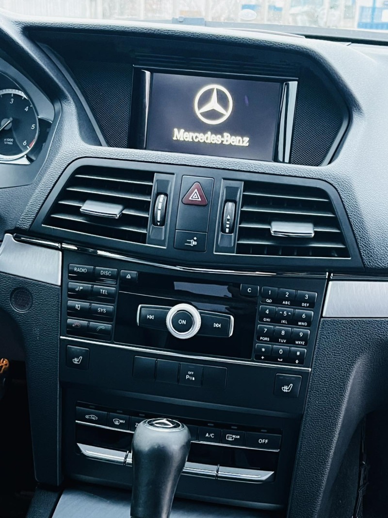 Mercedes-Benz E 350 3.0 CDI, снимка 11 - Автомобили и джипове - 45312012
