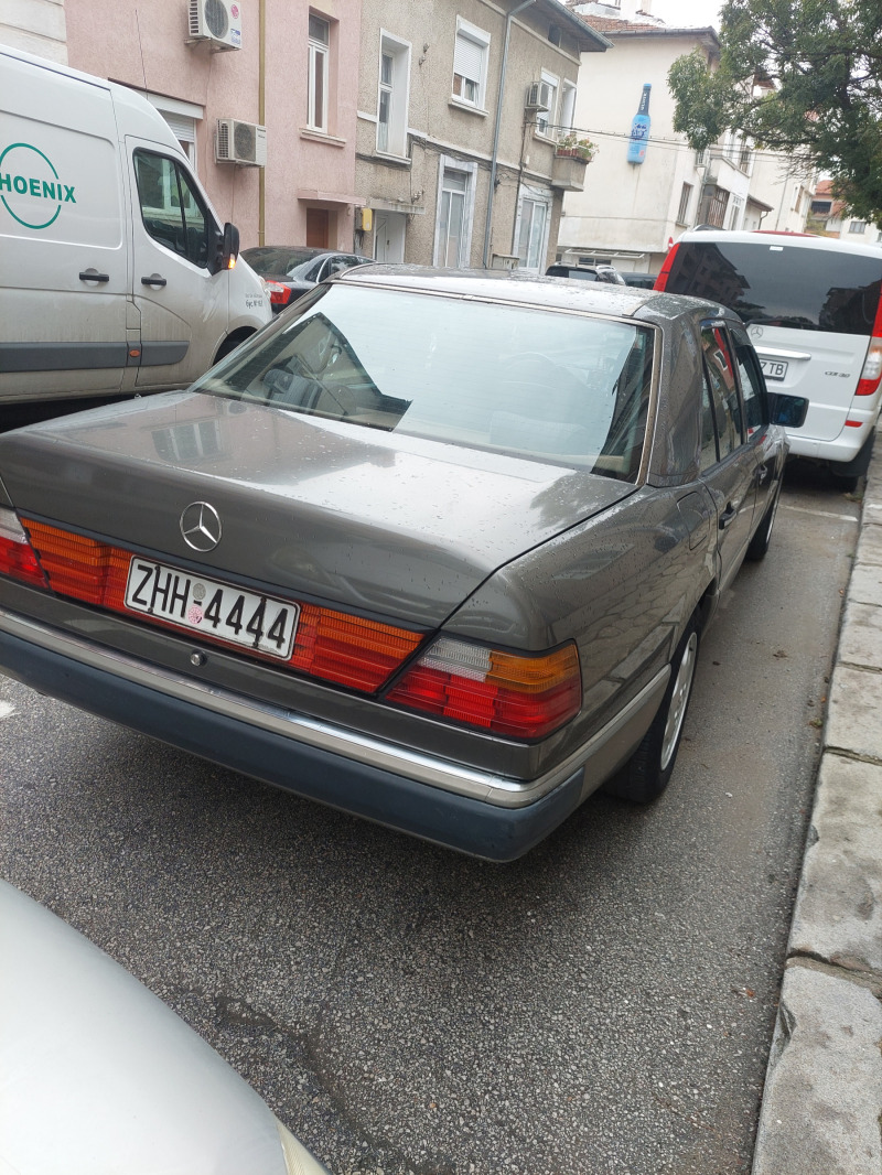 Mercedes-Benz 124 200E, снимка 5 - Автомобили и джипове - 47203007