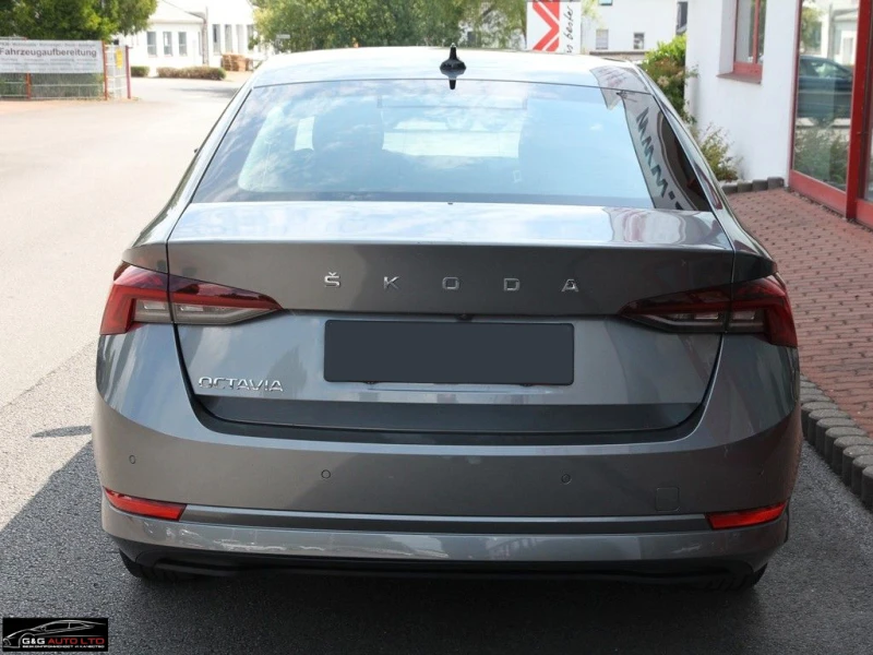 Skoda Octavia 2.0 TDI/150HP/SELECTION/DSG/360CAM/NAVI/101c, снимка 6 - Автомобили и джипове - 47511410