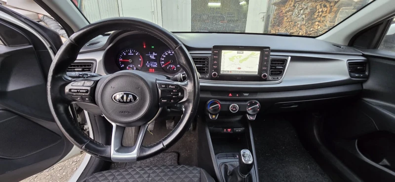 Kia Rio 1.4 crdi, снимка 9 - Автомобили и джипове - 47764354