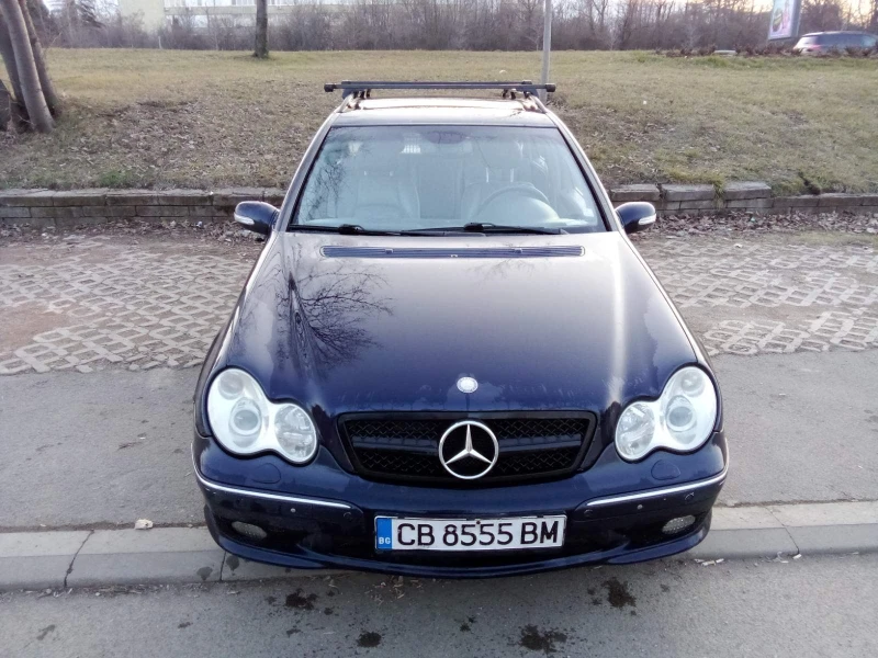 Mercedes-Benz C 320, снимка 3 - Автомобили и джипове - 49029235