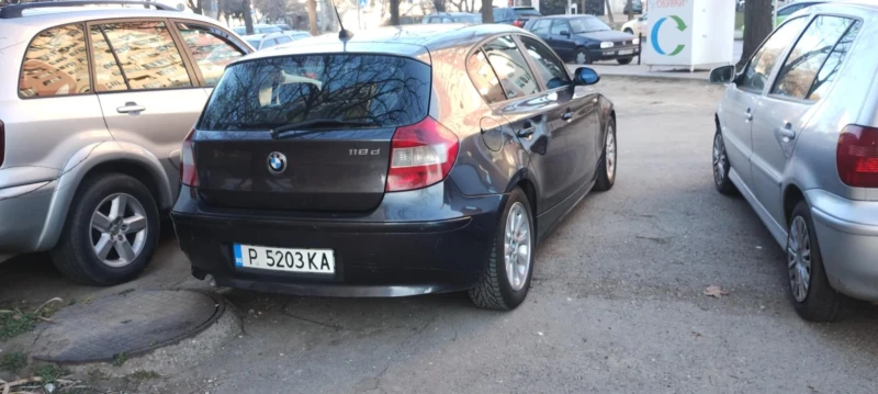 BMW 118 2.0, снимка 2 - Автомобили и джипове - 49593541