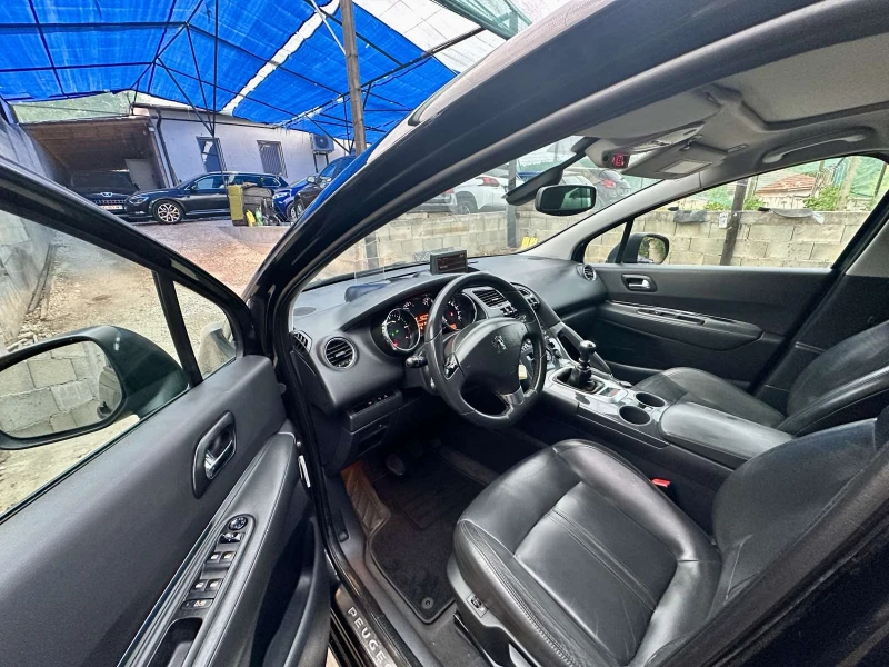 Peugeot 3008 1.6 HDi Feline, Панорама, Кожа с Подгрев, Лизинг, снимка 9 - Автомобили и джипове - 50827667