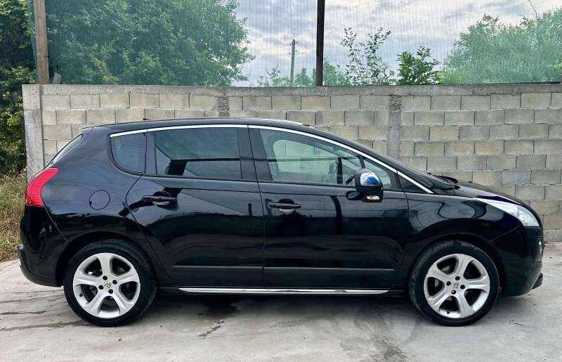 Peugeot 3008 1.6 HDi Feline, Панорама, Кожа с Подгрев, Лизинг, снимка 6 - Автомобили и джипове - 50827667