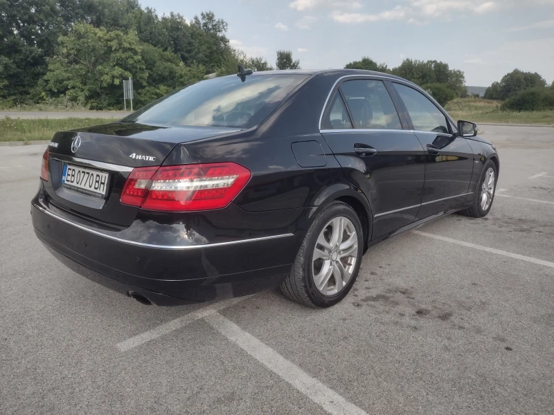 Mercedes-Benz E 350 CDI 4 MATIC , снимка 9 - Автомобили и джипове - 52566210