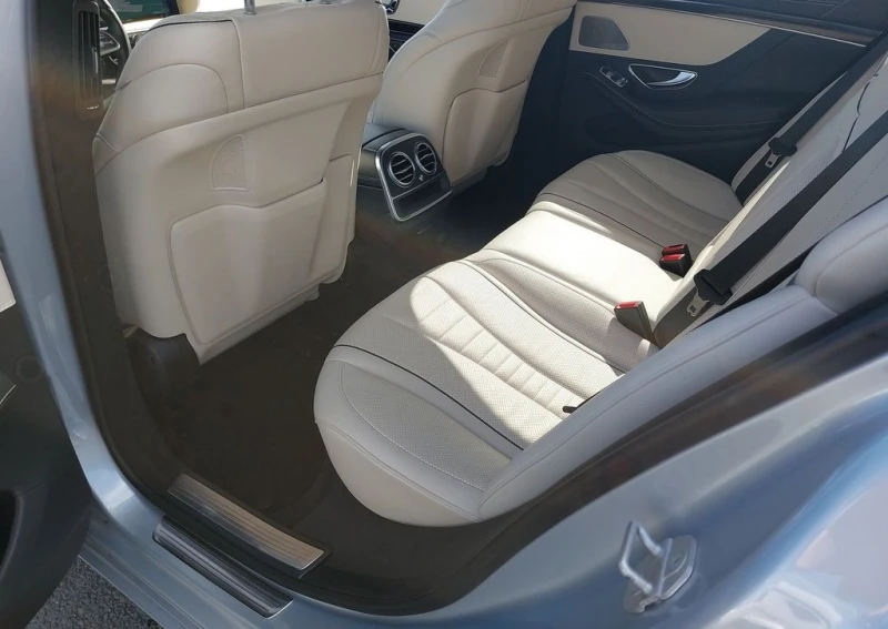 Mercedes-Benz S 560 4Matic, снимка 7 - Автомобили и джипове - 52635918