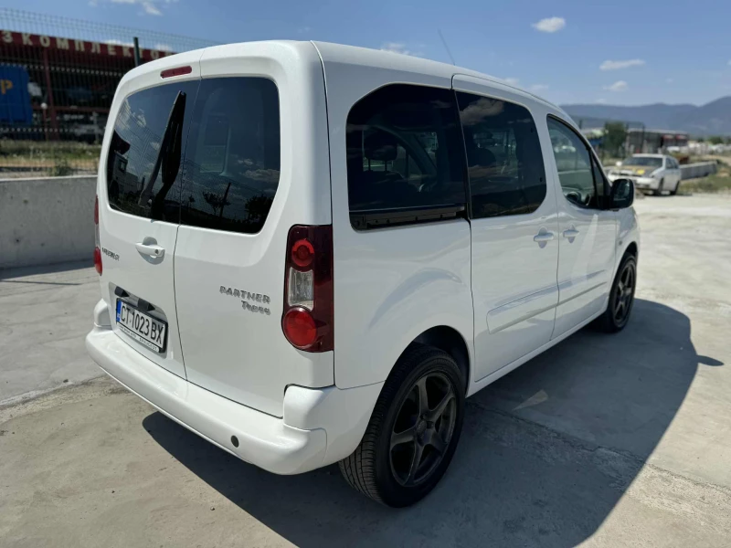 Peugeot Partner 1.6 HDI, снимка 6 - Автомобили и джипове - 53035556
