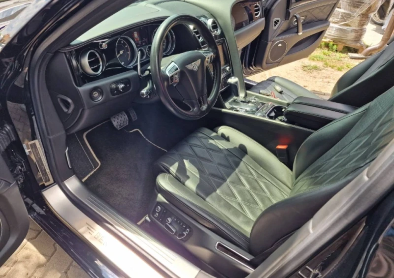 Bentley Flying Spur 4.0 V8 4WD, снимка 4 - Автомобили и джипове - 53161983