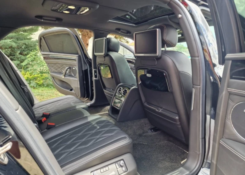 Bentley Flying Spur 4.0 V8 4WD, снимка 9 - Автомобили и джипове - 53161983