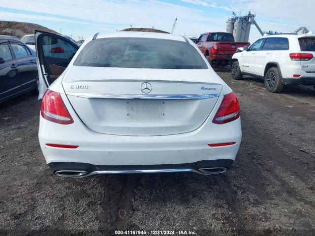 Mercedes-Benz E 300 4MATIC BURMESTER, снимка 5 - Автомобили и джипове - 48702849