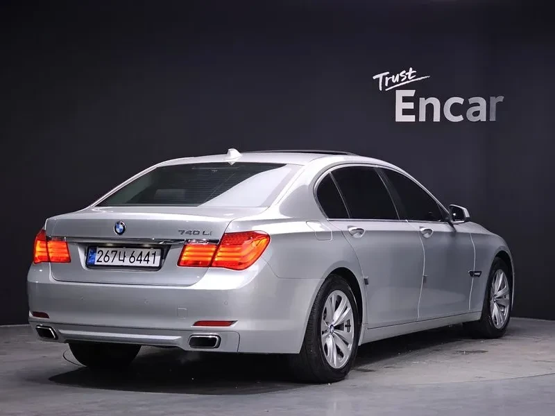 BMW 740 Li, снимка 2 - Автомобили и джипове - 55205477