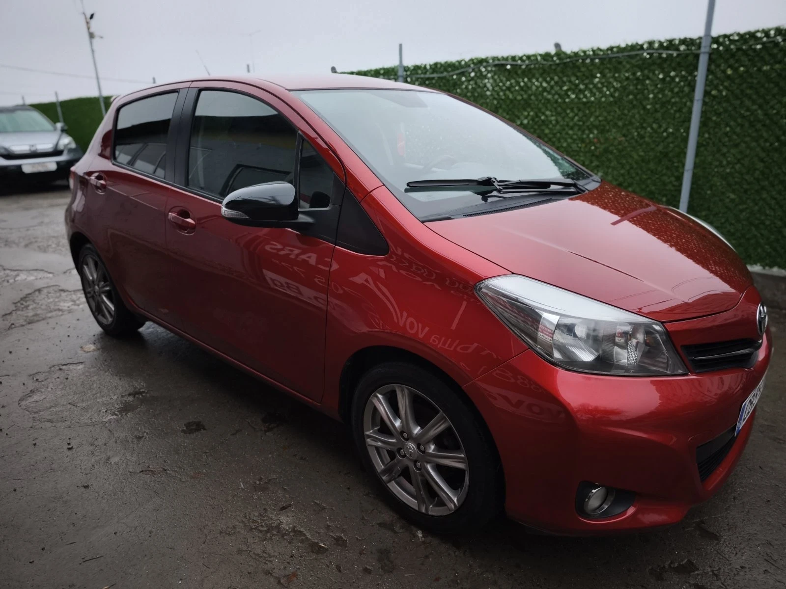 Toyota Yaris 1.33i-100к.с* Евро-5* Навигация* Регистрирана*  - изображение 5