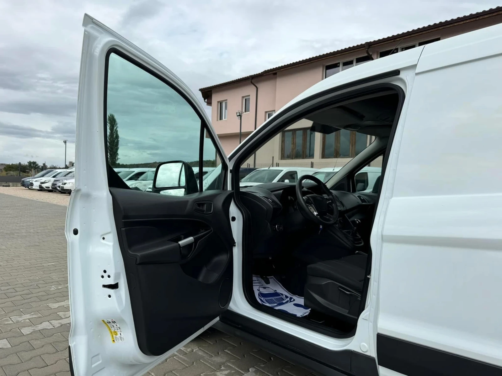 Ford Connect 1.5D MAXI SERVIZ - изображение 9