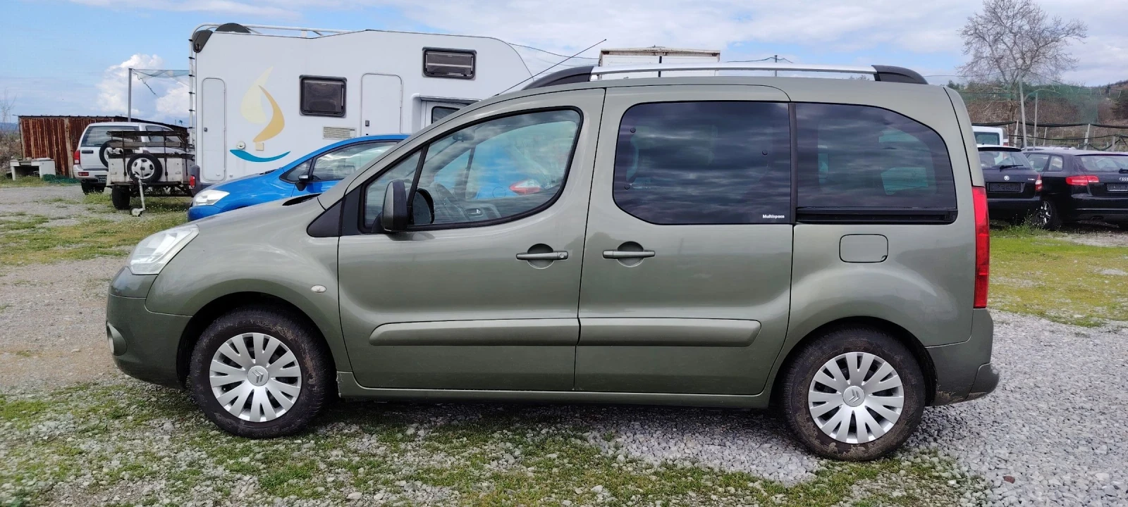 Citroen Berlingo 1.6HDI-109к.с - изображение 8