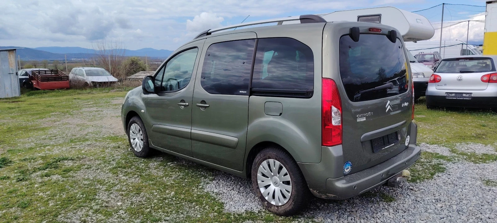 Citroen Berlingo 1.6HDI-109к.с - изображение 7