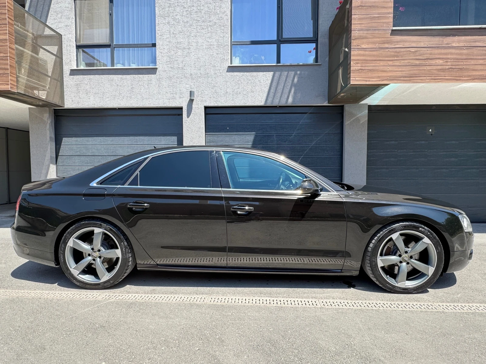 Audi A8 4.2TDI - изображение 2