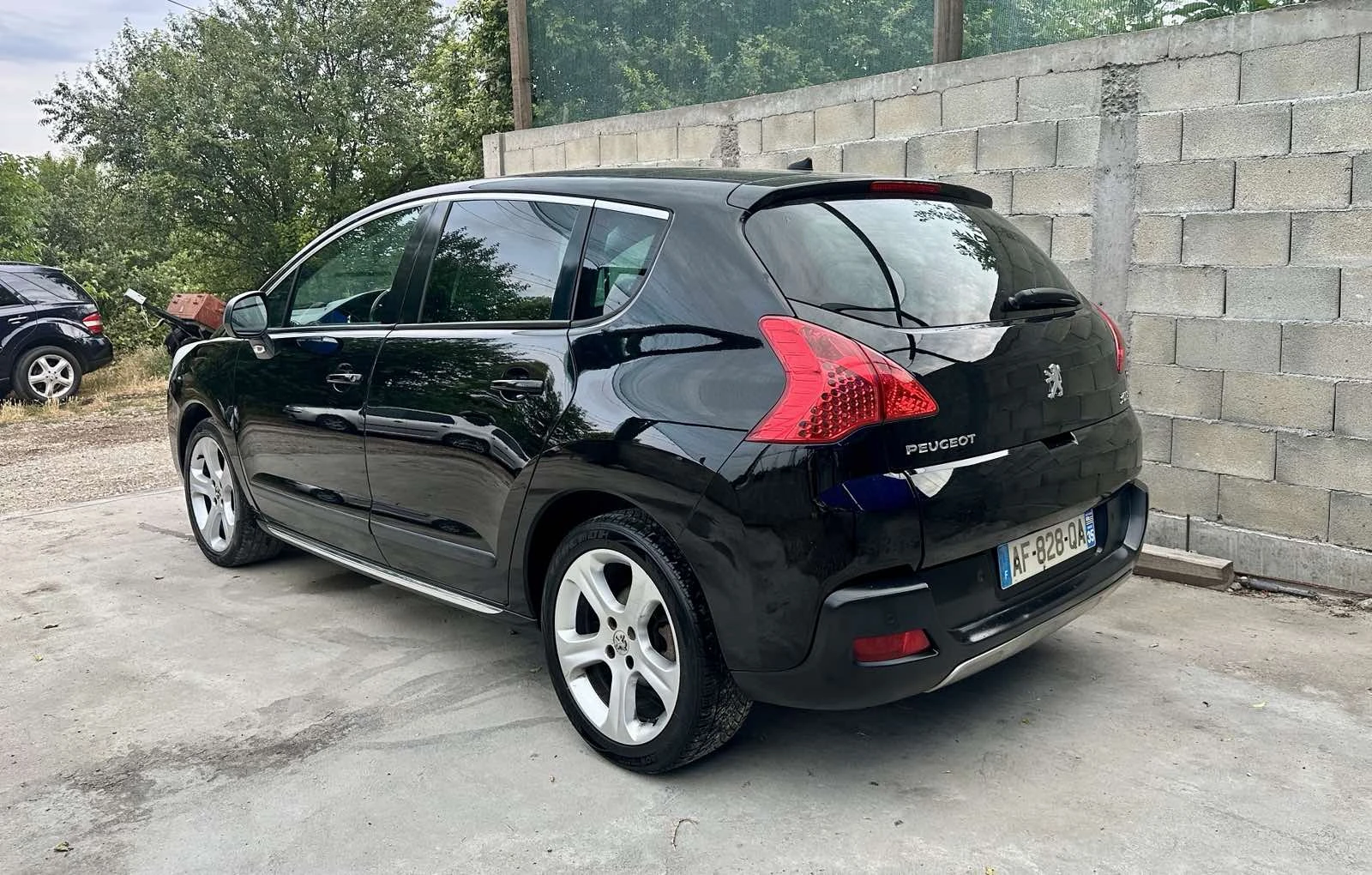 Peugeot 3008 1.6 HDi Feline, Панорама, Кожа с Подгрев, Лизинг - изображение 3