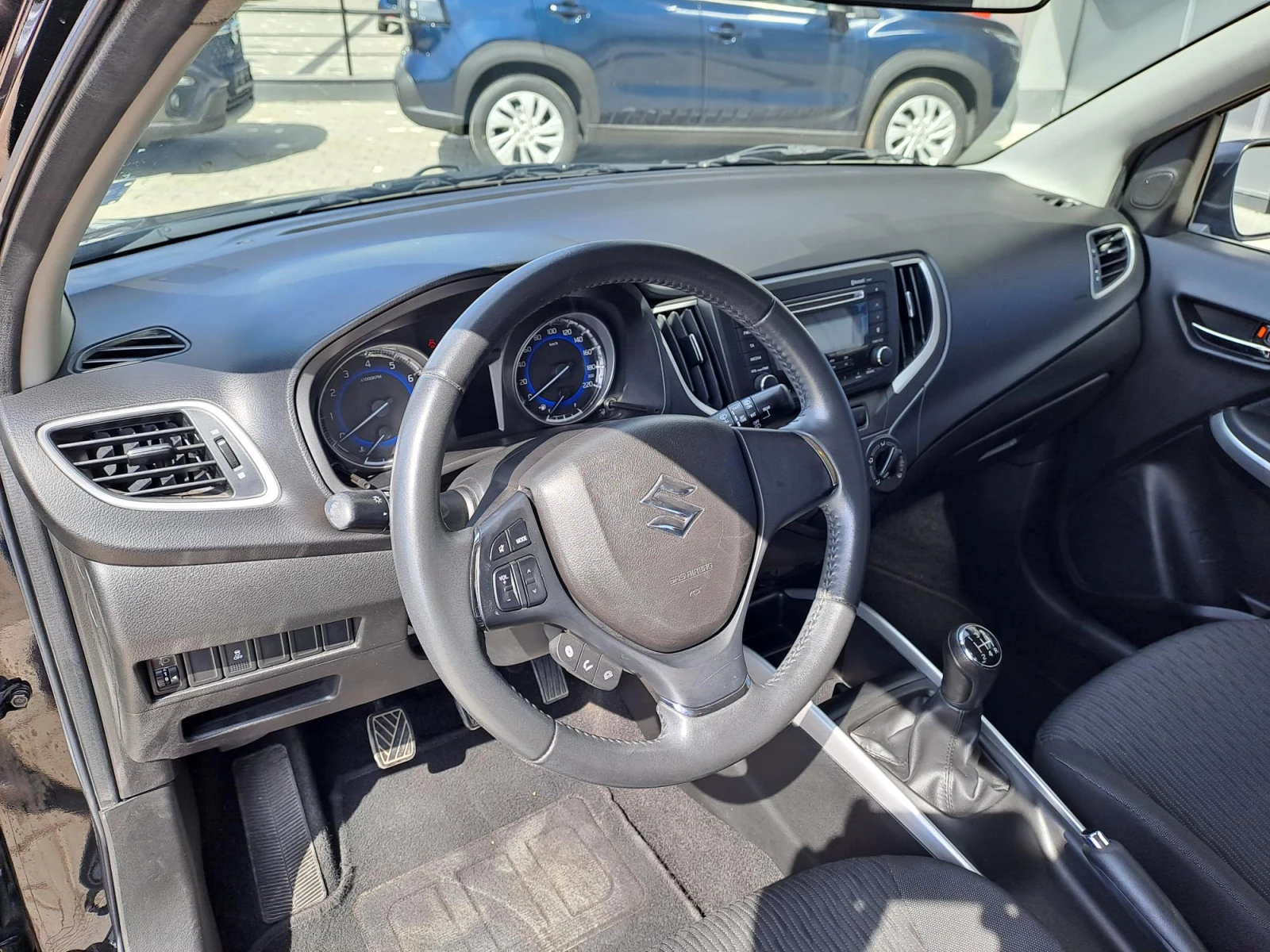 Suzuki Baleno 1.2 GL Dual Jet - изображение 9