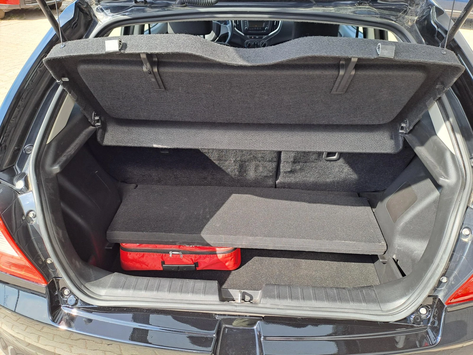 Suzuki Baleno 1.2 GL Dual Jet - изображение 7