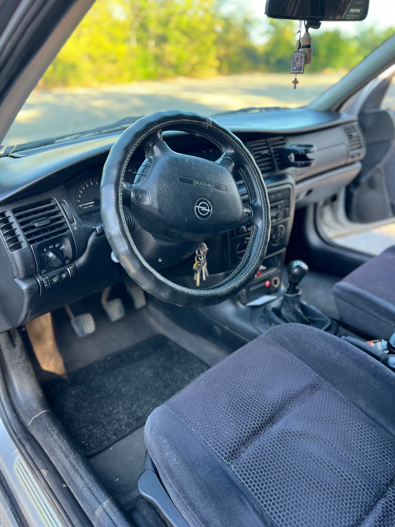 Opel Vectra B - изображение 5