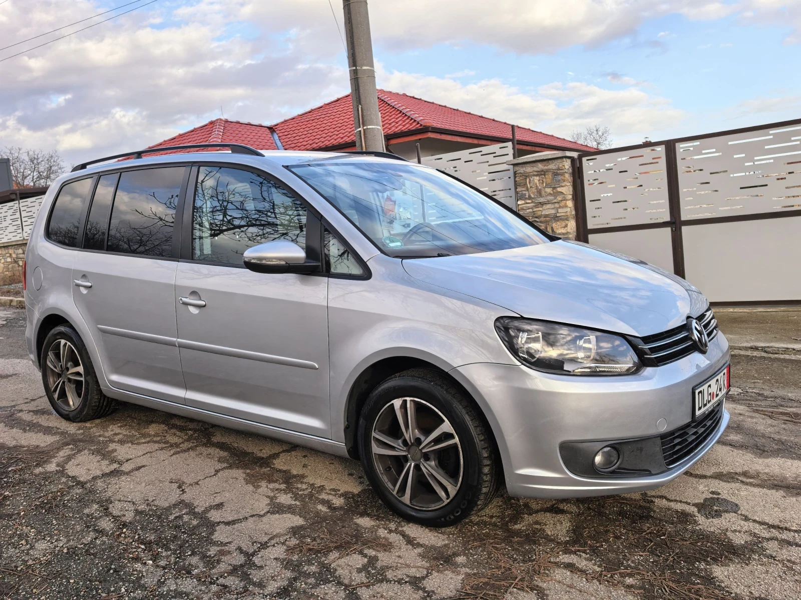 VW Touran 1.6tdi - изображение 5