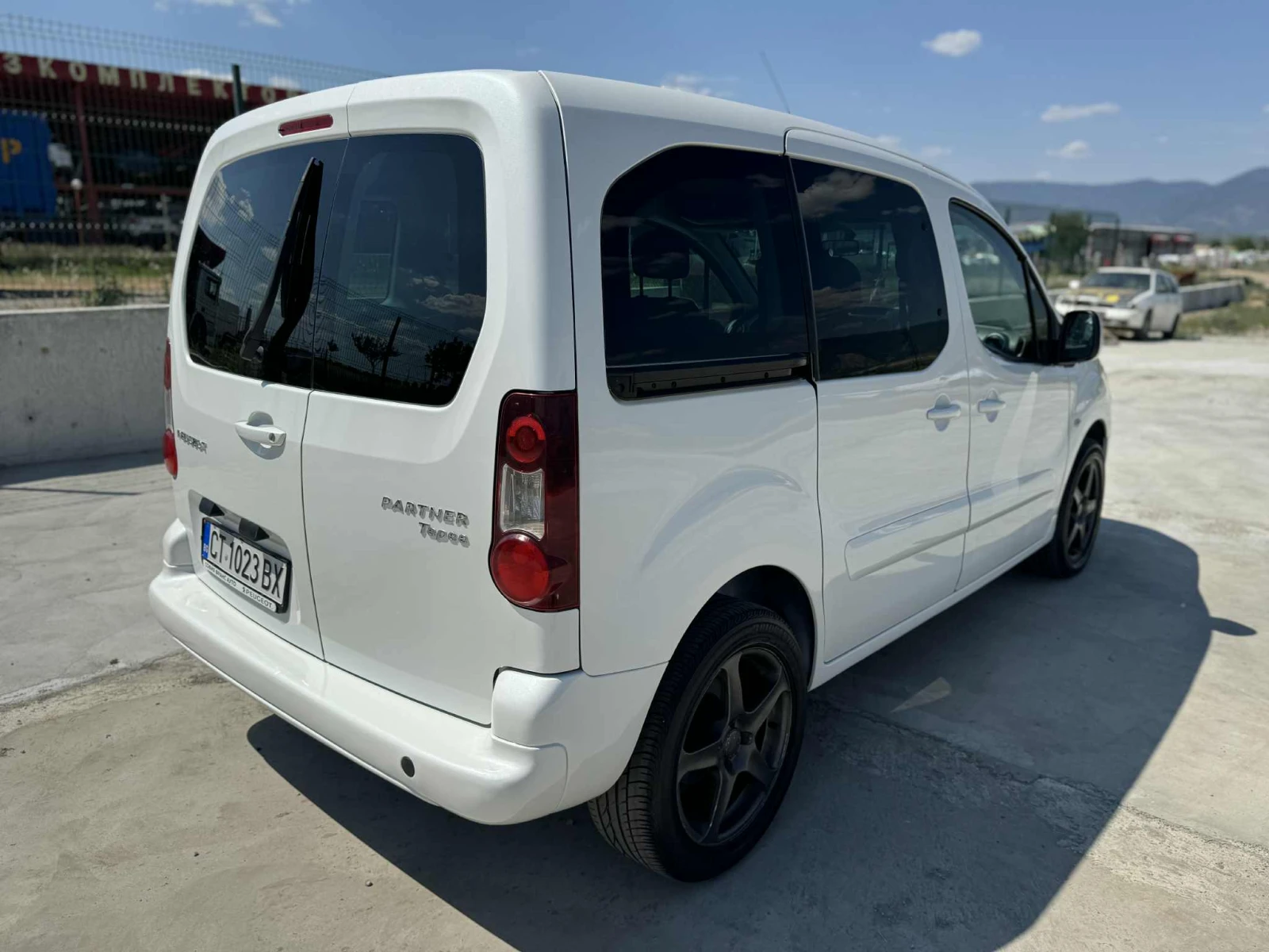 Peugeot Partner 1.6 HDI - изображение 6