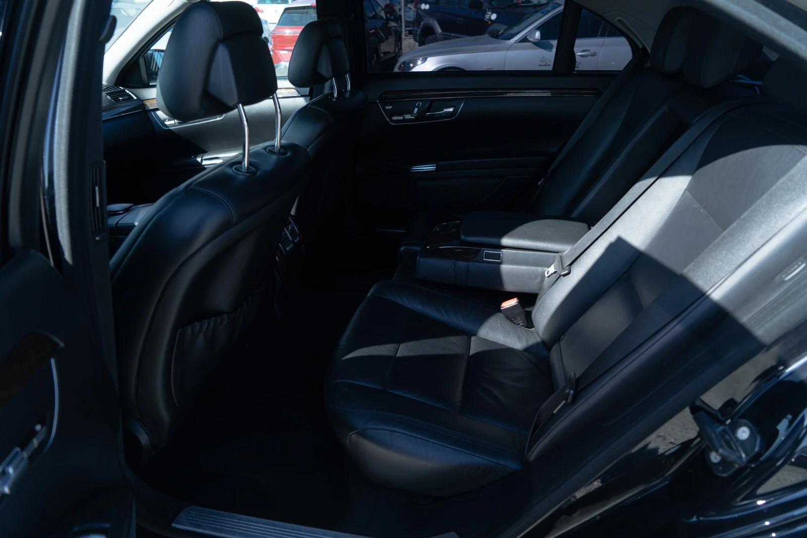 Mercedes-Benz S 350 DIESEL = 2012 = FACELIFT = 7-G TRONIC = ЛИЗИНГ, снимка 10 - Автомобили и джипове - 53749042