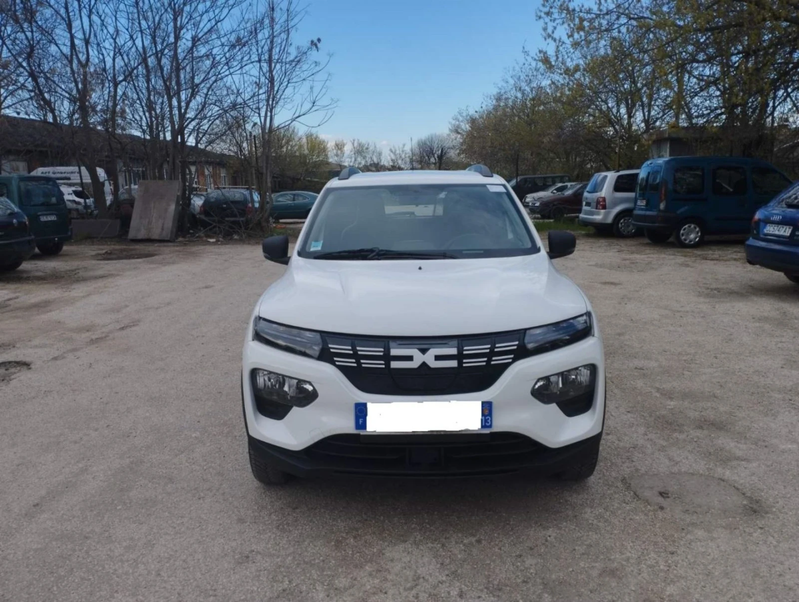 Dacia Spring Essential-23 45 к.с. 