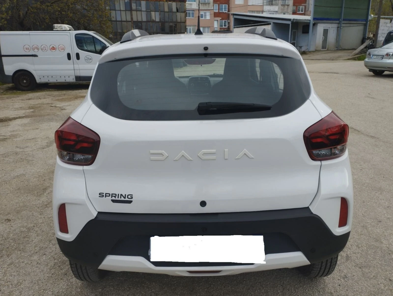 Dacia Spring Essential-23 45 �.�.  | Mobile.bg � ����������� 5