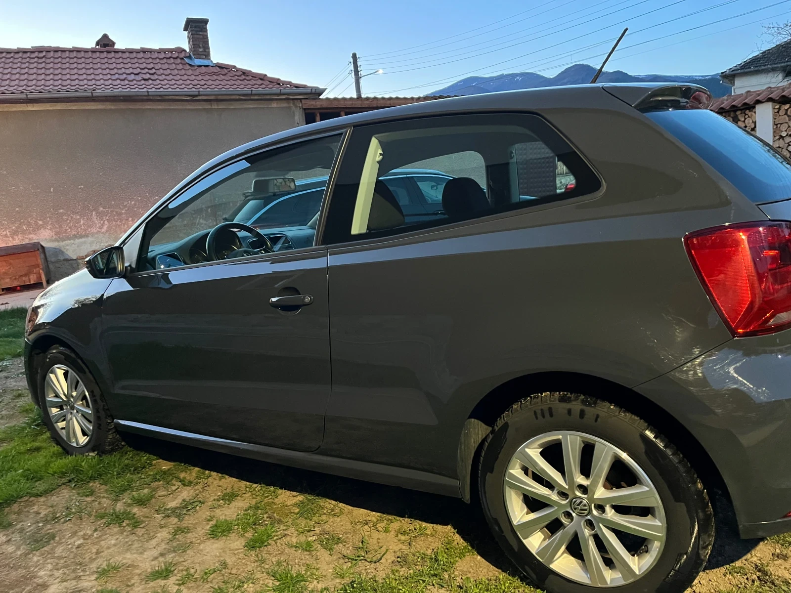 VW Polo, снимка 2 - Автомобили и джипове - 54260281