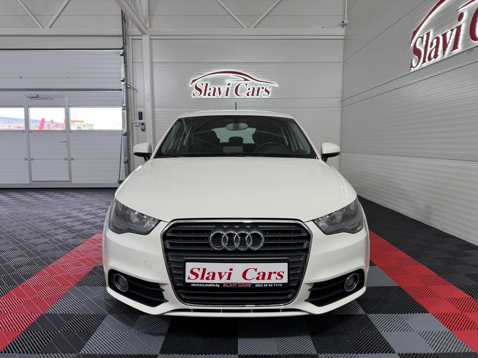Audi A1 1.6 TDI SPORTBACK / S-TRONIC, снимка 2 - Автомобили и джипове - 54607262