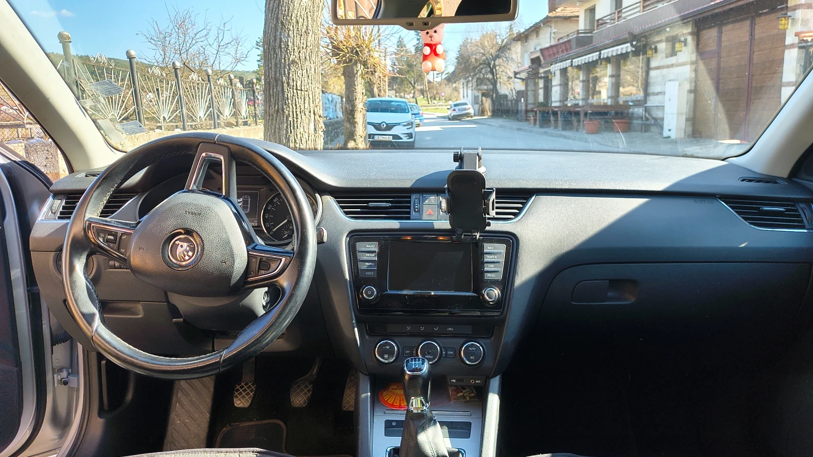 Skoda Octavia, снимка 13 - Автомобили и джипове - 54996120