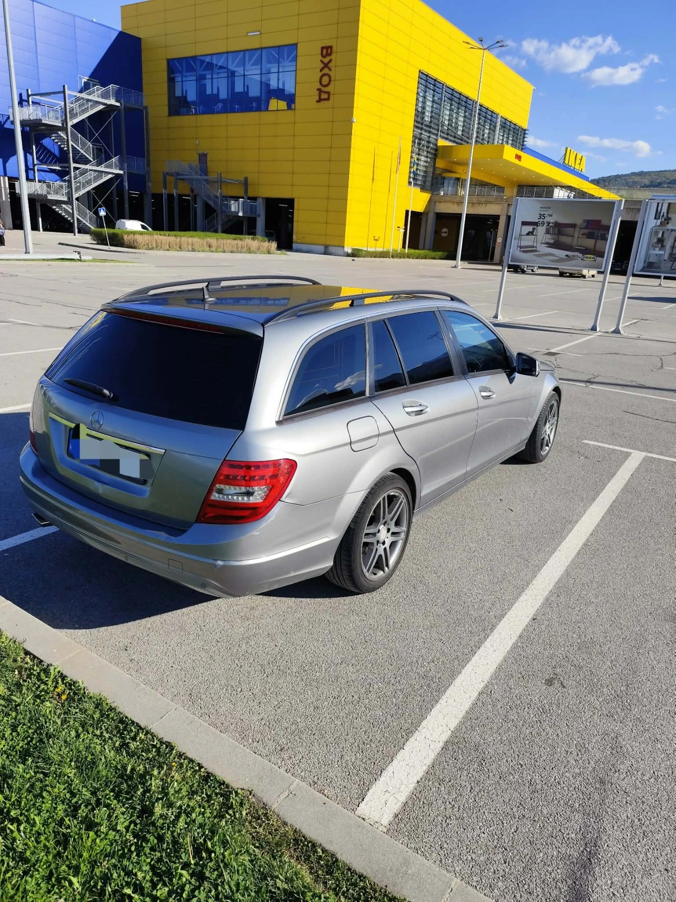 Mercedes-Benz C 220, снимка 3 - Автомобили и джипове - 55678843