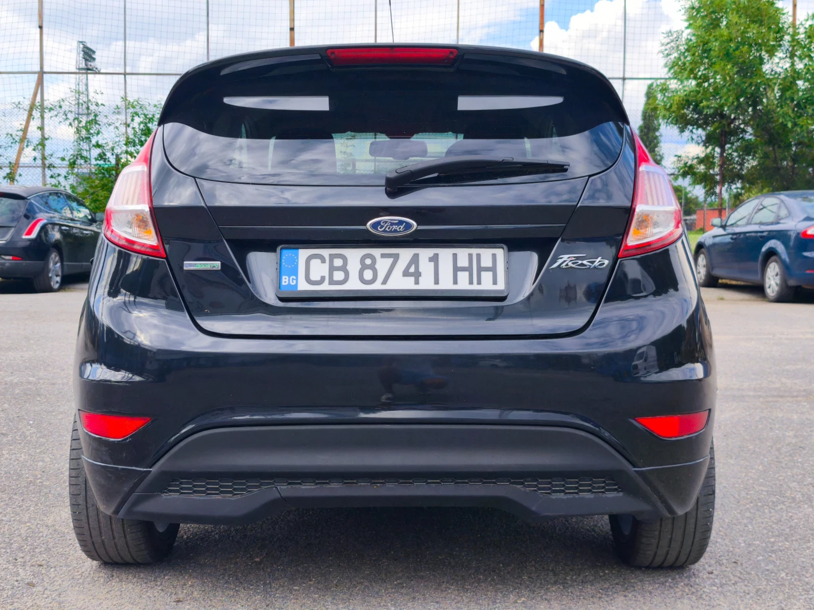 Ford Fiesta, снимка 2 - Автомобили и джипове - 55171203