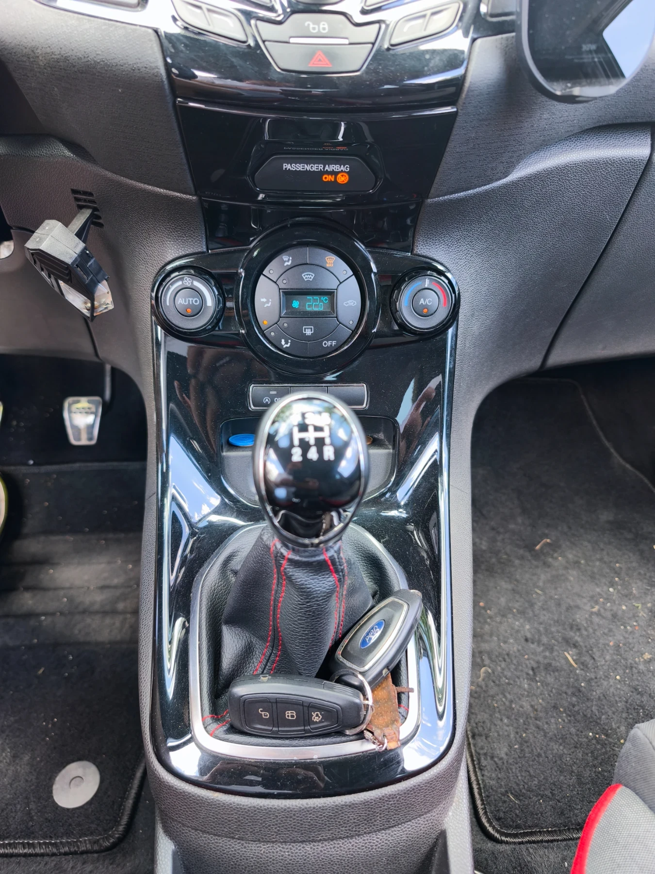 Ford Fiesta, снимка 7 - Автомобили и джипове - 55171203
