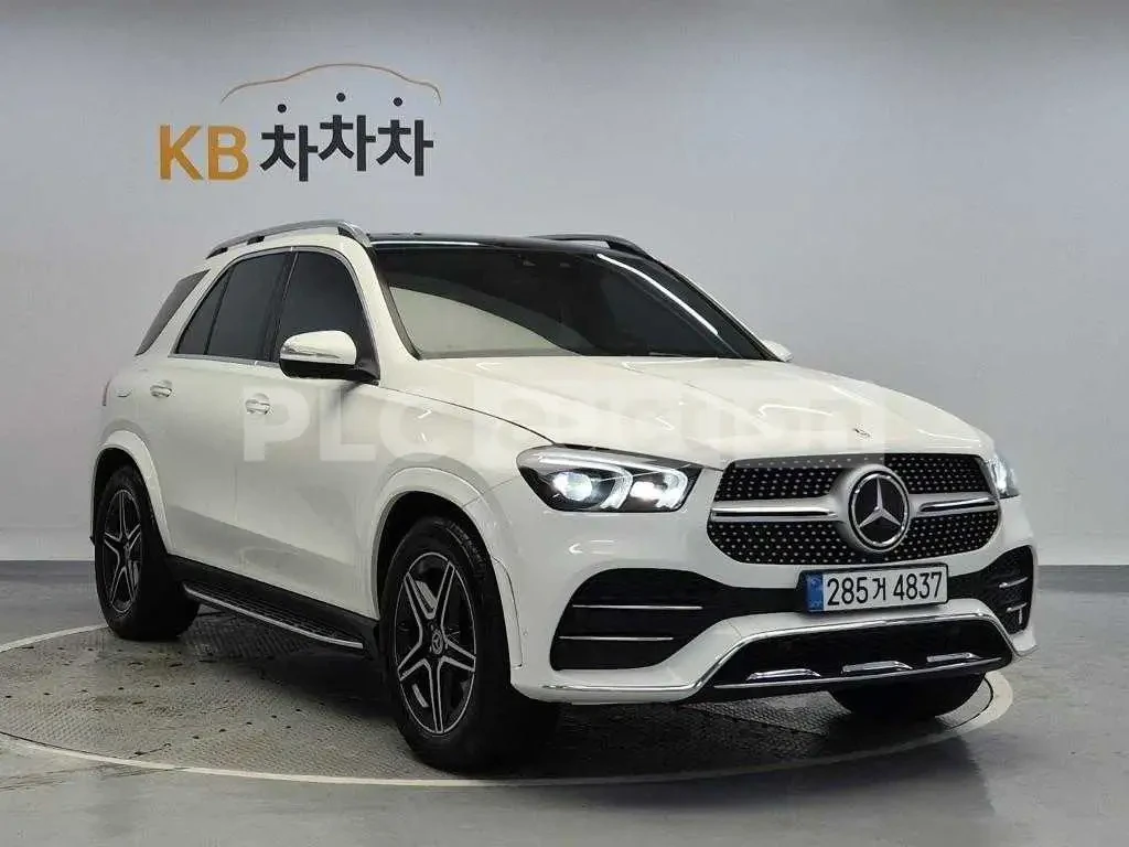 Mercedes-Benz GLE 450 ОБДУХВАНЕ| BURMESTER| PANO| DISTRONIC| HUD, снимка 4 - Автомобили и джипове - 55186219