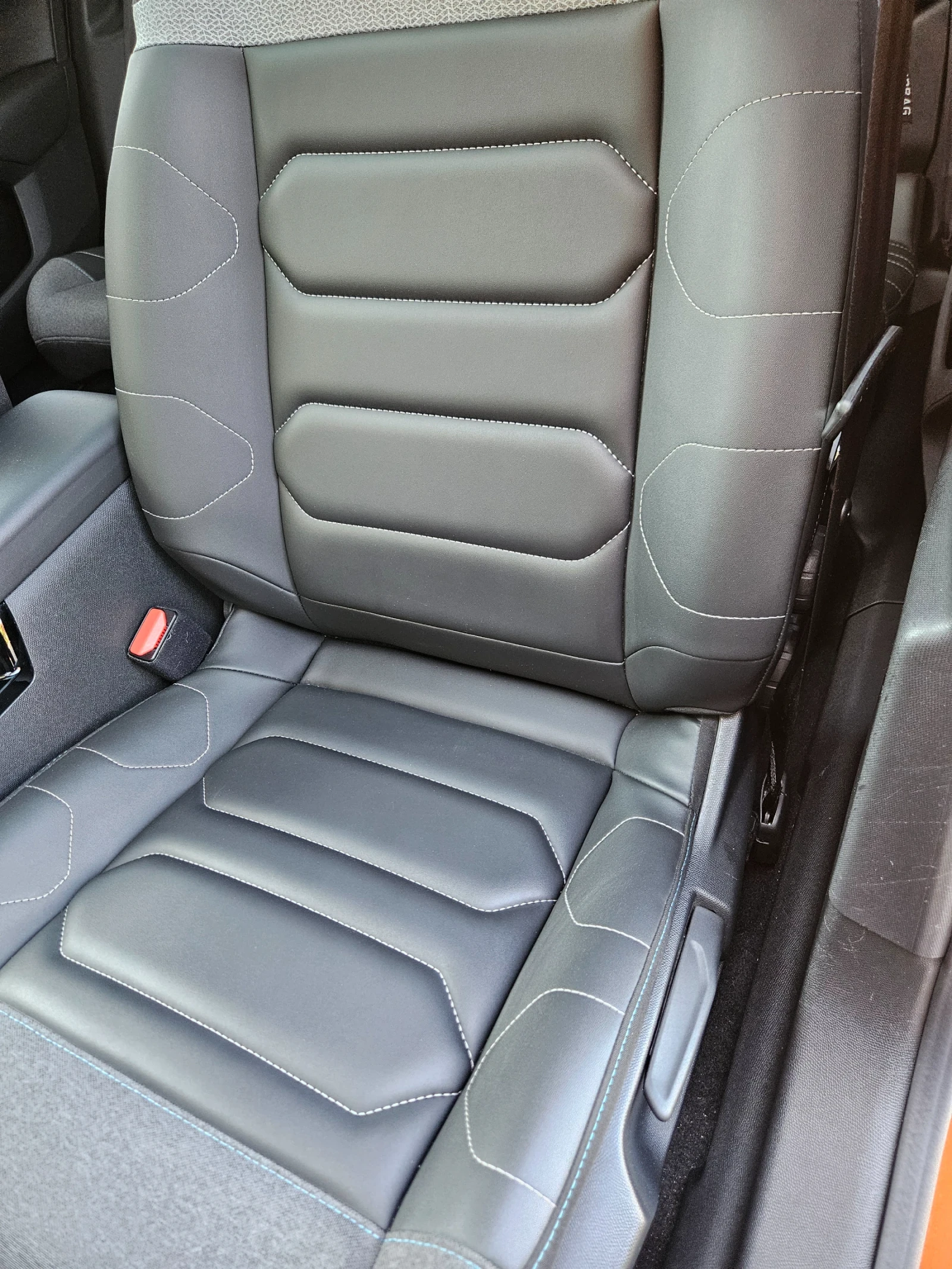 Citroen C4 131 8EAT S&S SHINE 27000km, снимка 11 - Автомобили и джипове - 55654934